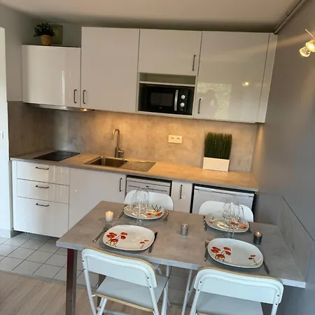 Apartment Vauban T1 Calme Avec Parking Privatif Lille