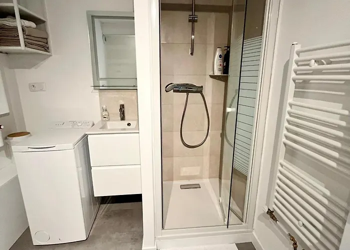 Vauban T1 Calme Avec Parking Privatif Apartment *